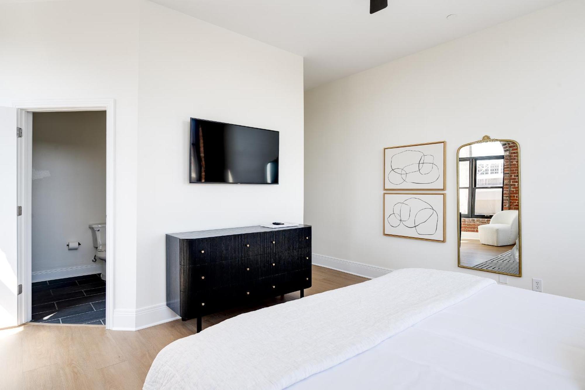 Top Floor Penthouse At The Historic Levy Building Louisville Bagian luar foto