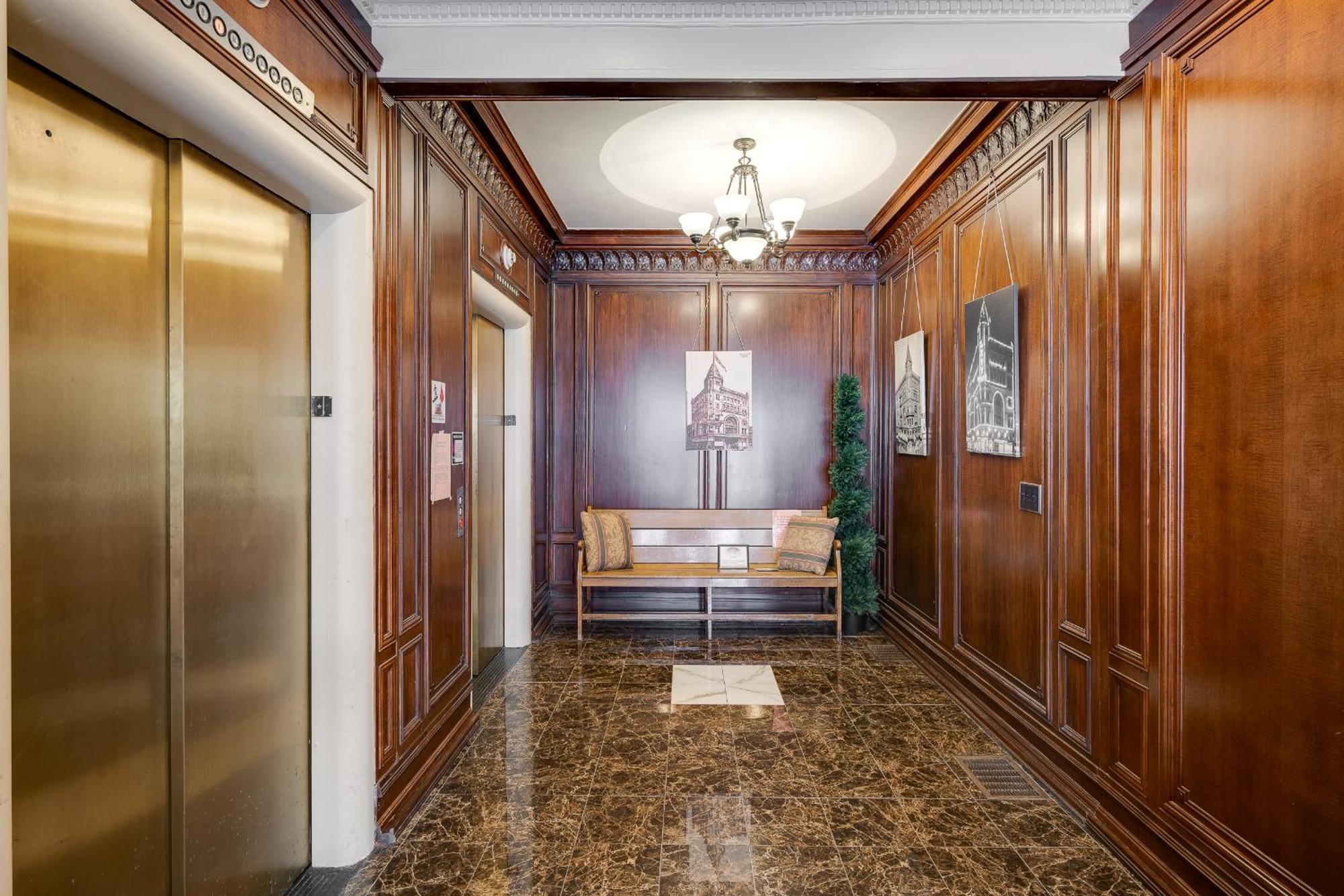 Top Floor Penthouse At The Historic Levy Building Louisville Bagian luar foto