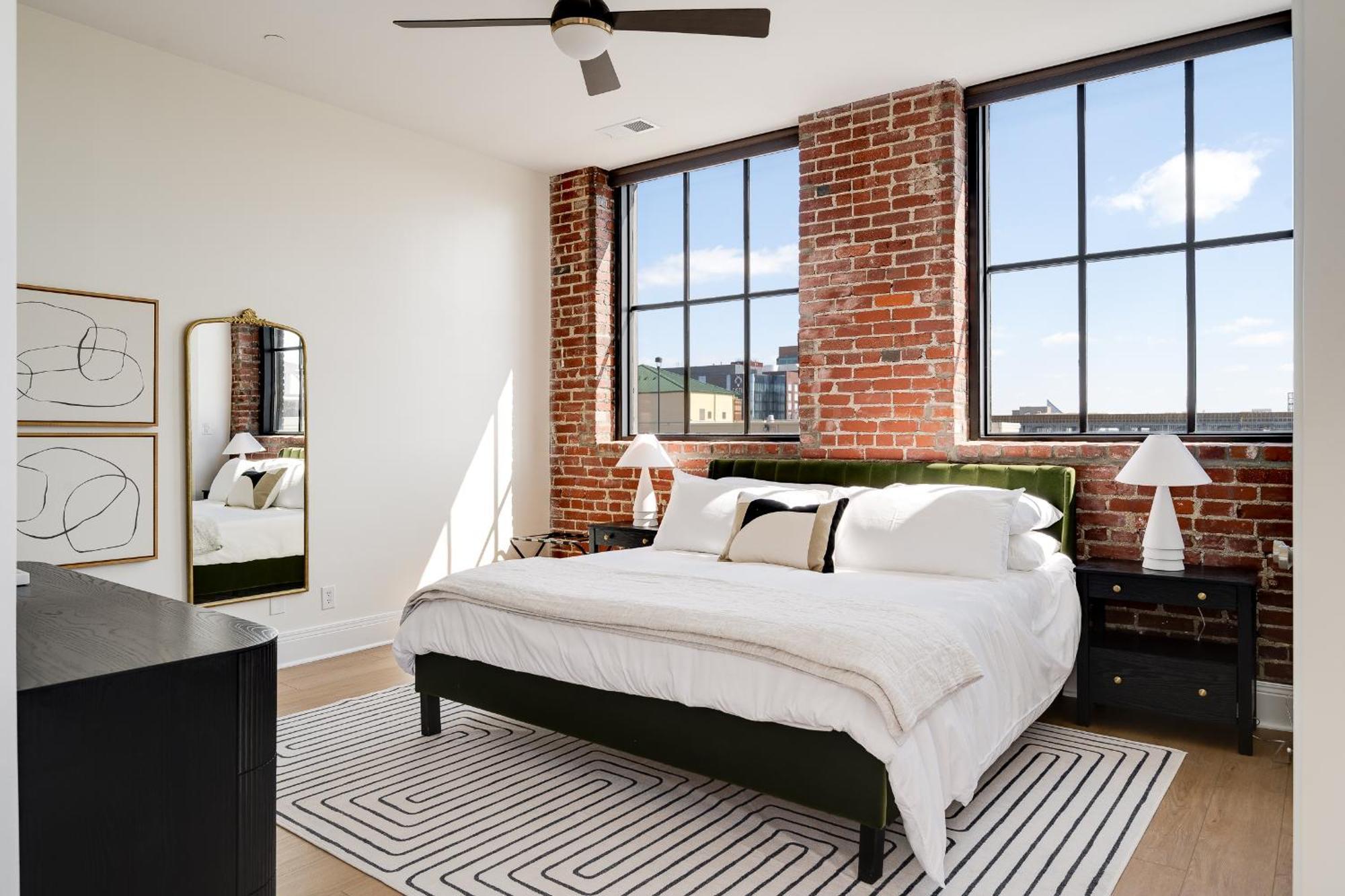 Top Floor Penthouse At The Historic Levy Building Louisville Bagian luar foto