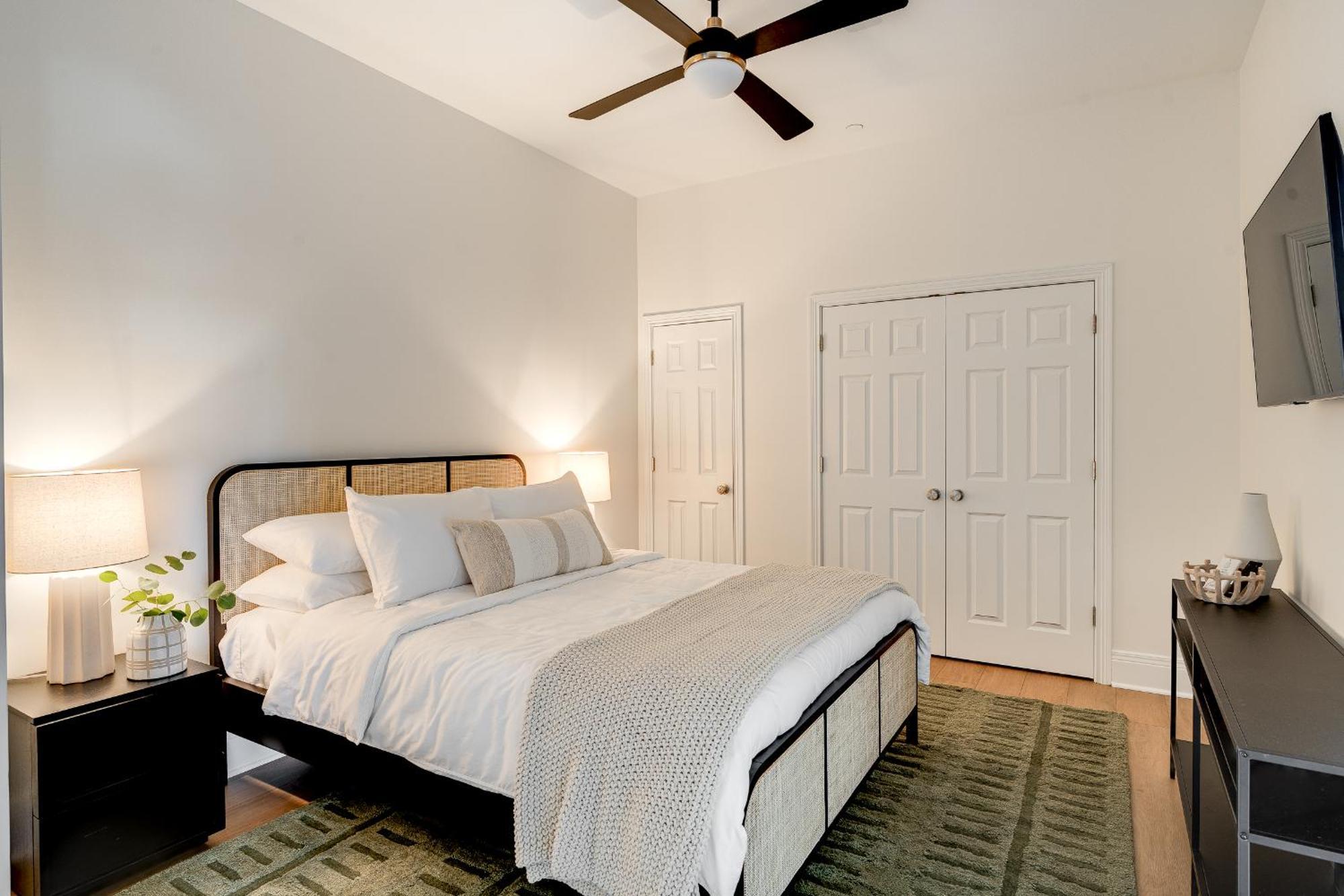 Top Floor Penthouse At The Historic Levy Building Louisville Bagian luar foto
